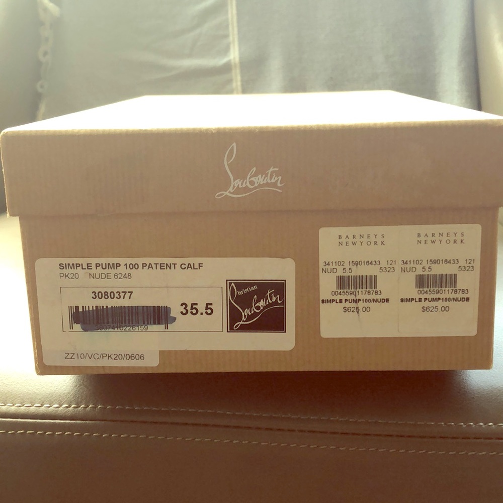 Christian Louboutin Simple Pump 100 Nude in very good condition, as shown.